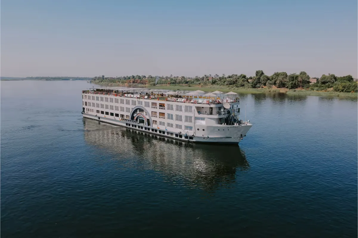 Exterior view of the Lady Carol Nile Cruise Nile cruise ship